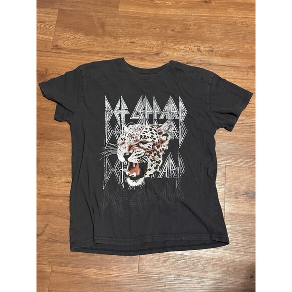 Def Leppard Band T-Shirt Reprint Black Leopard Graphic Tee Rock Tour Concert  XL - Picture 1 of 1